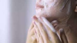 limpiador base aceite con espuma